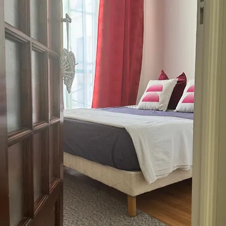 Appartement*gare De L'est-paris 10